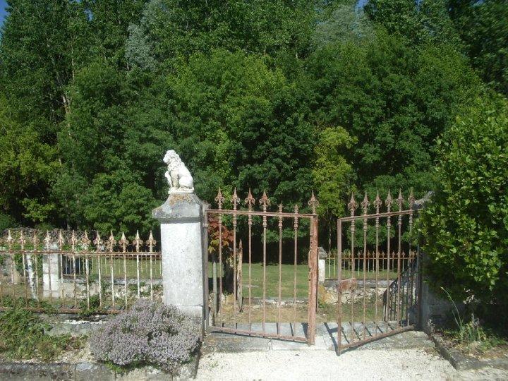 Готель Chateau Sainte Marie Dompierre-sur-Charente Екстер'єр фото