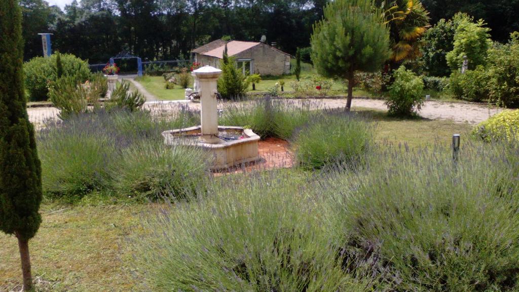 Готель Chateau Sainte Marie Dompierre-sur-Charente Екстер'єр фото